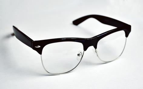 eyeglasses-1846595_960_720.jpg